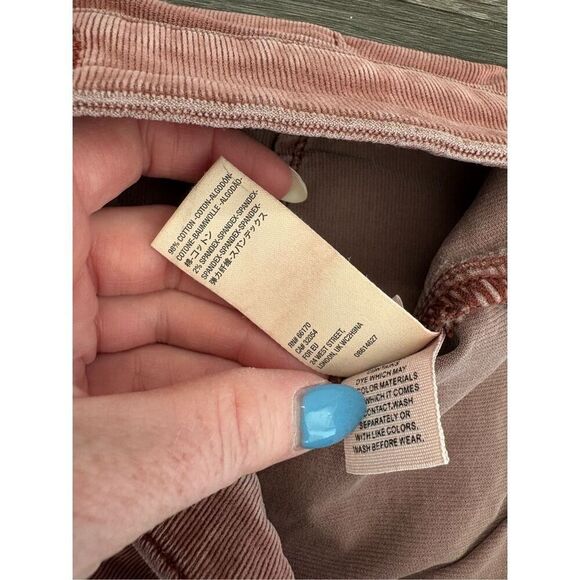 Free People Just Float Corduroy Flare Jeans / Pants In Rose Size 25 - Picture 8 of 8